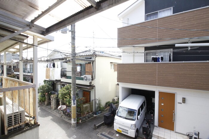 物件内観写真18　(室内からの展望)