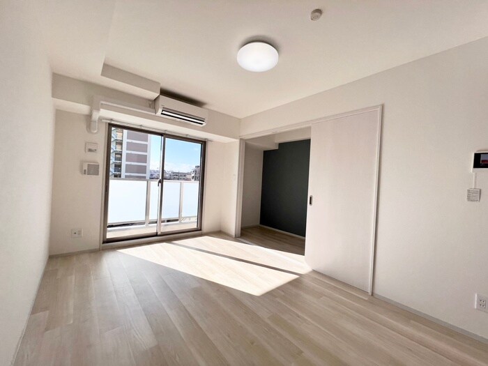 物件内観写真8　(居室)