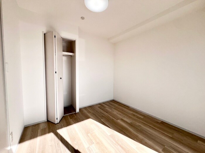 物件内観写真11　(居室)