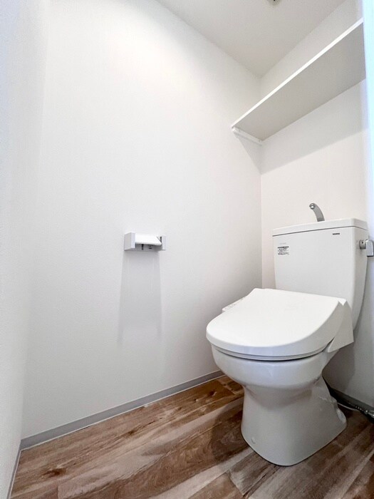 物件内観写真13　(トイレ)