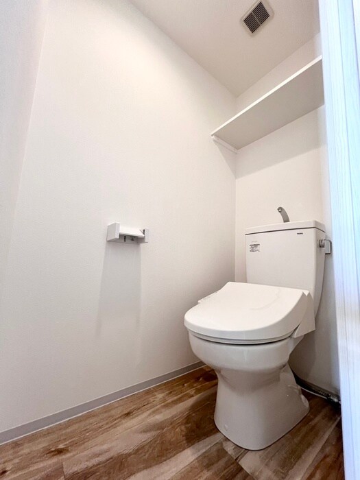 物件内観写真13　(トイレ)