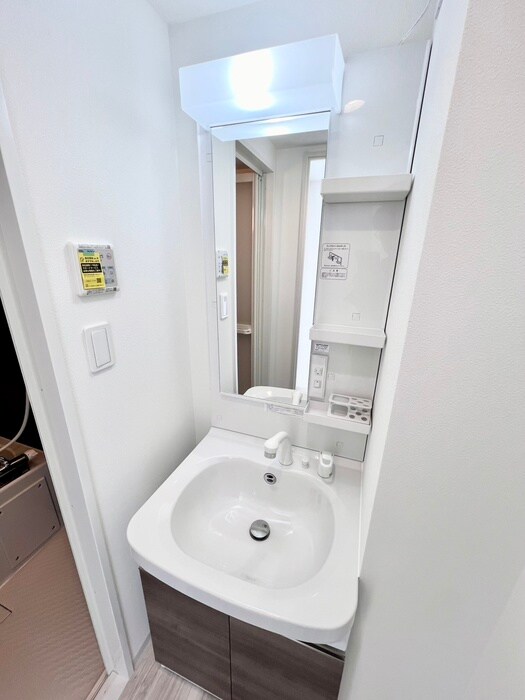 物件内観写真15　(洗面)