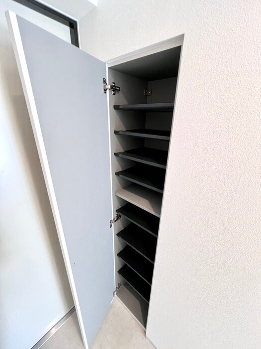 物件内観写真17　(靴箱)