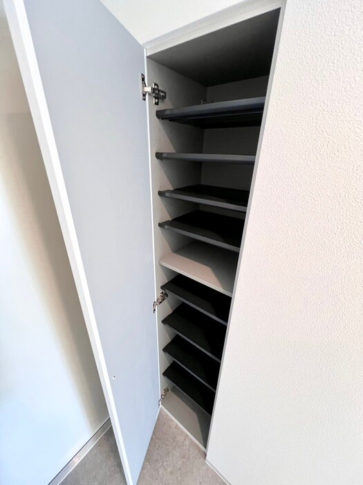 物件内観写真17　(靴箱)