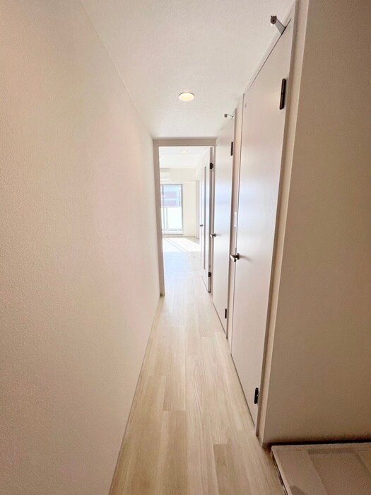 物件内観写真19　(廊下)