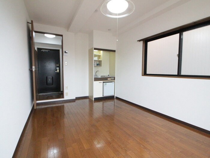 物件内観写真9　(居室)