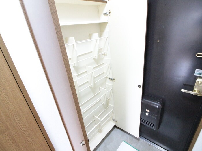 物件内観写真20　(靴箱)