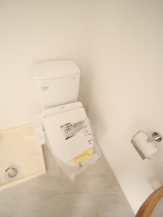 物件内観写真10　(トイレ)