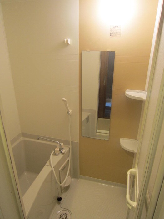 物件内観写真9　(バス／シャワールーム等)