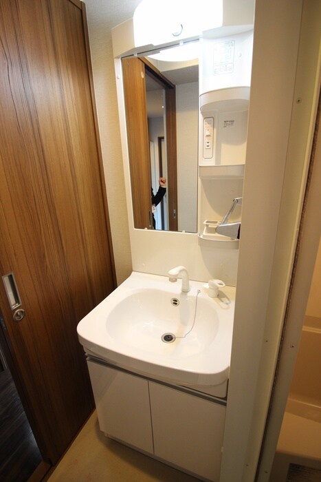 物件内観写真9　(洗面)