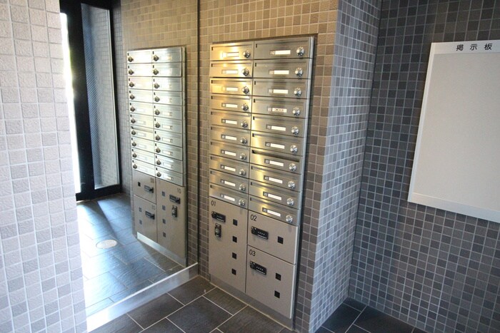 物件外観写真6　(建物設備)