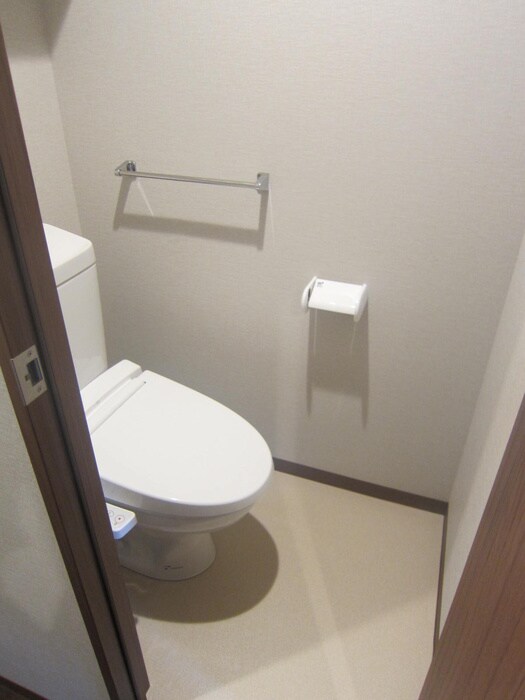 物件内観写真10　(トイレ)