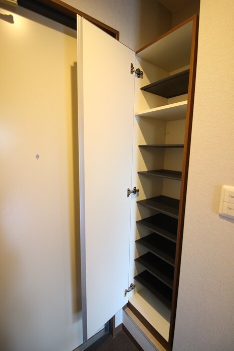 物件内観写真17　(靴箱)