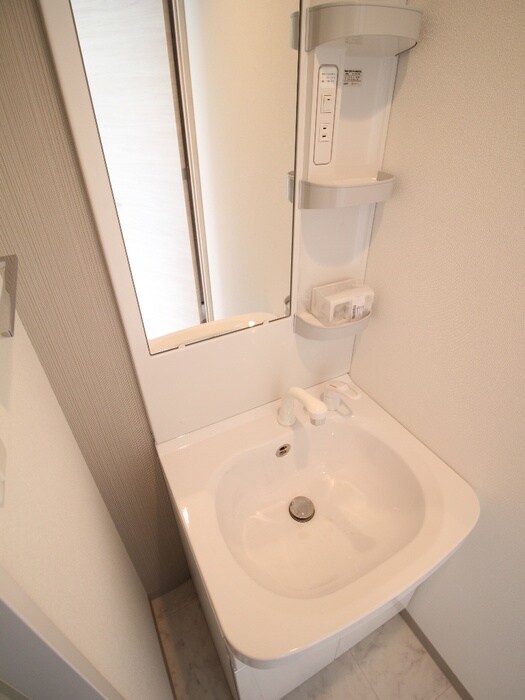 物件内観写真9　(洗面)