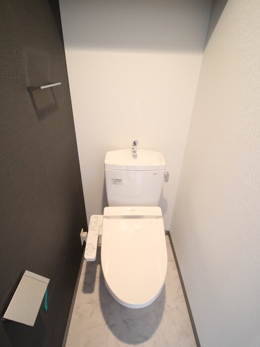 物件内観写真11　(トイレ)