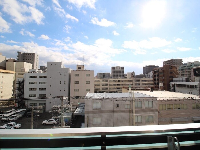 物件内観写真19　(室内からの展望)