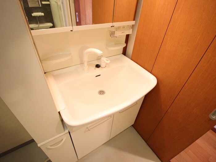 物件内観写真7　(洗面)