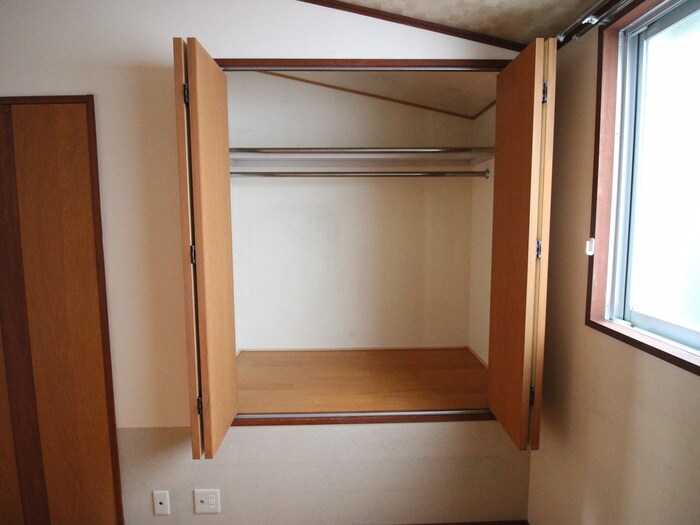 物件内観写真11　(収納)