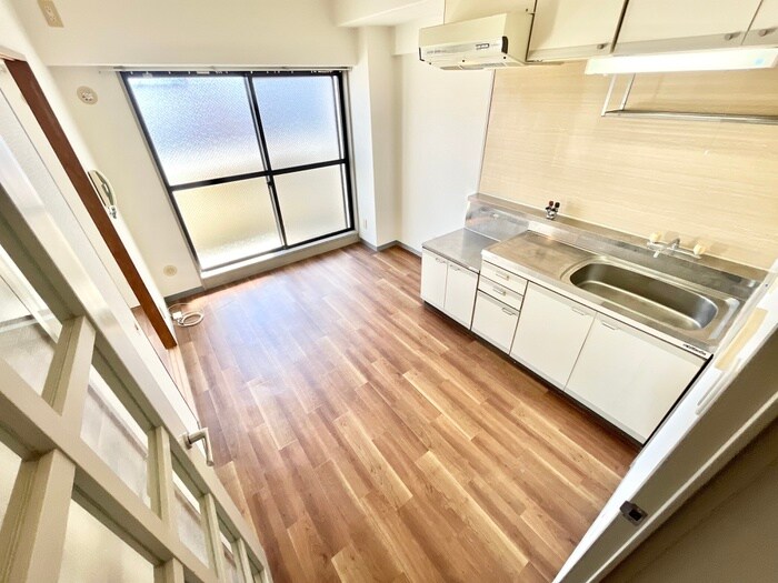 物件内観写真11　(居室)