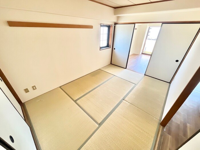 物件内観写真13　(居室)