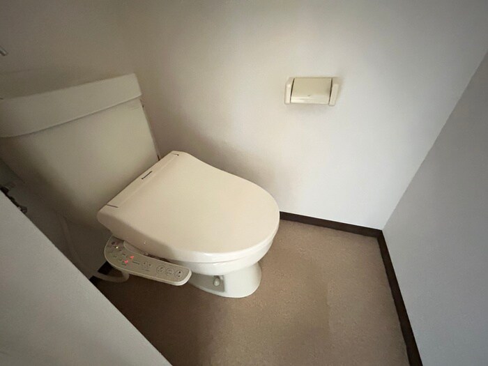 物件内観写真13　(トイレ)