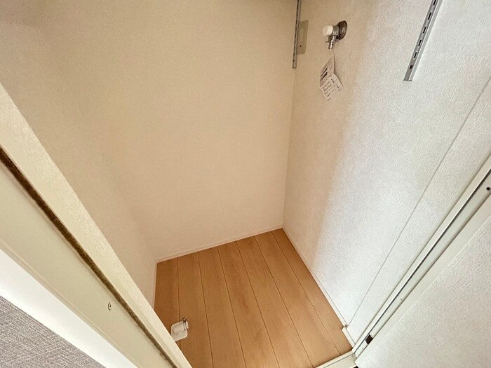 物件内観写真19　(洗濯機置場)