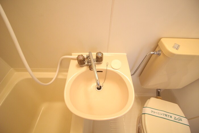 物件内観写真12　(洗面)