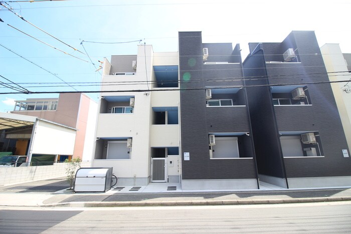 物件外観写真3　(外観写真)