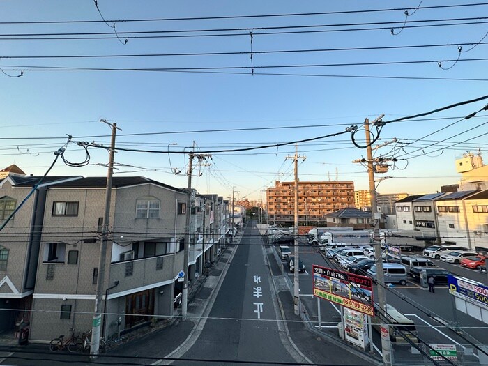 物件内観写真22　(室内からの展望)