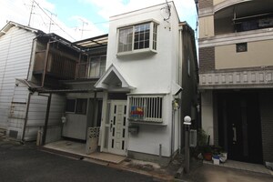 津の辺町貸家外観写真