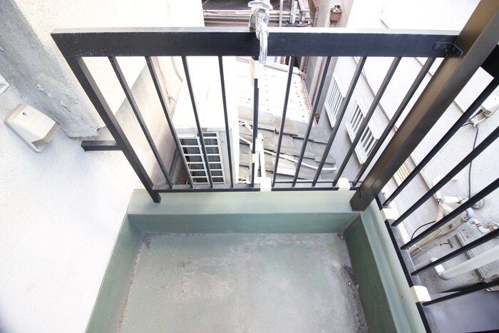 物件内観写真11　(洗濯機置場)