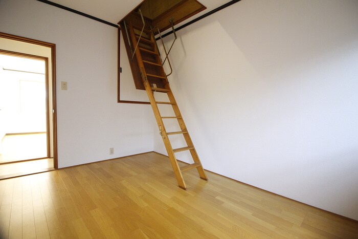 物件内観写真14　(居室)