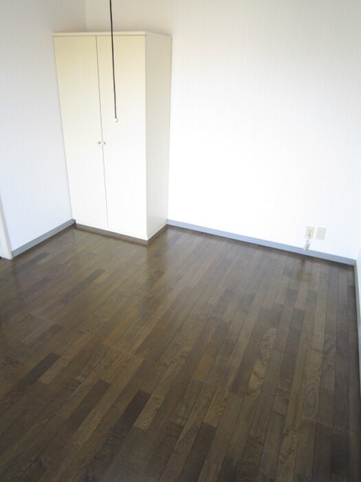 物件内観写真6　(居室)