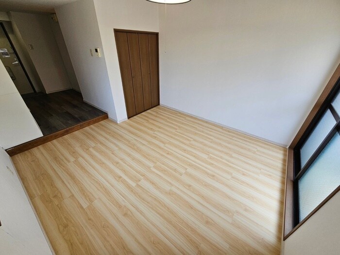 物件内観写真16　(居室)