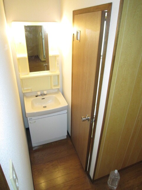 物件内観写真14　(洗面)