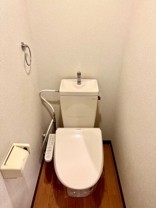 物件内観写真10　(トイレ)