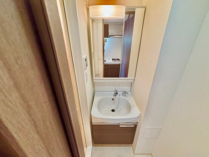 物件内観写真11　(洗面)