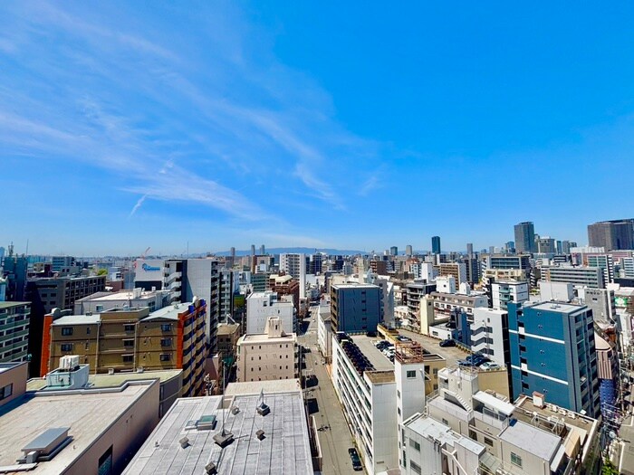 物件内観写真16　(室内からの展望)