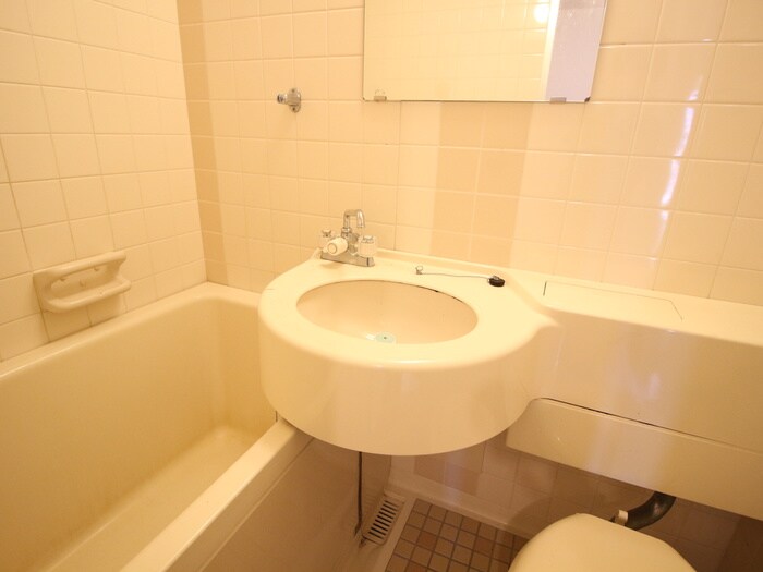 物件内観写真16　(洗面)