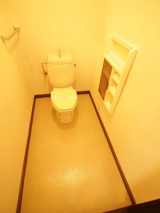 物件内観写真9　(トイレ)