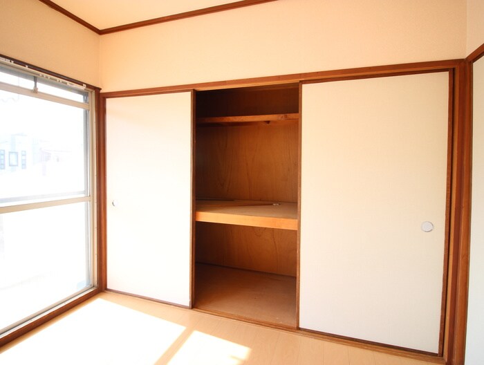 物件内観写真9　(収納)