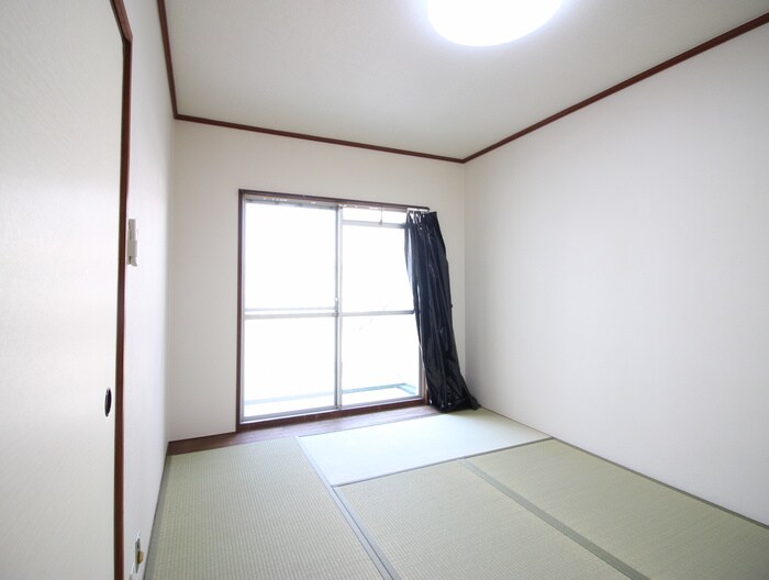 物件内観写真12　(居室)