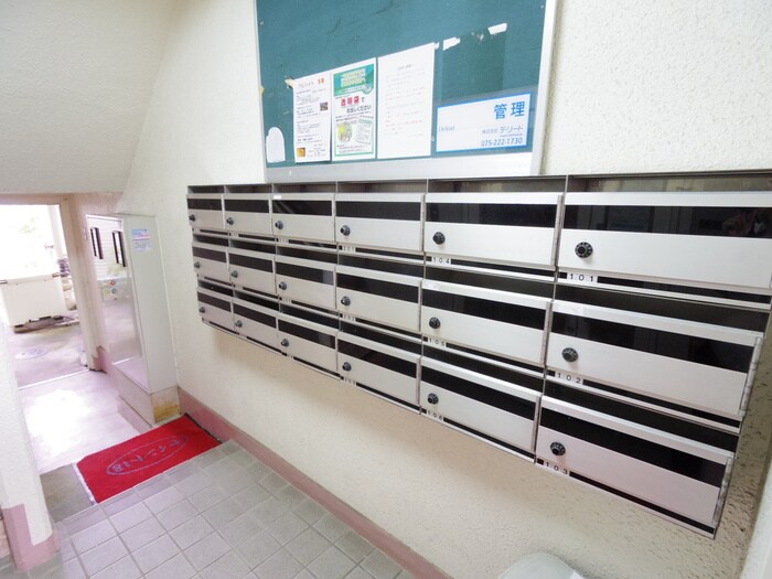 物件外観写真4　(建物設備)