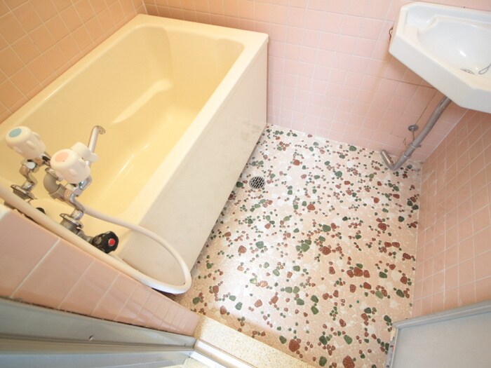 物件内観写真12　(バス／シャワールーム等)