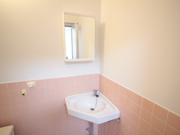 物件内観写真13　(洗面)