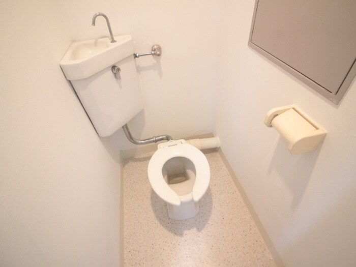 物件内観写真15　(トイレ)