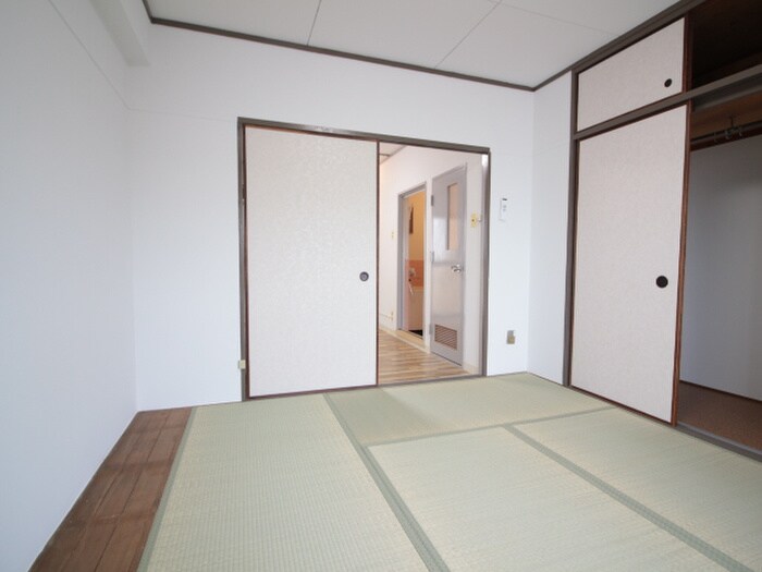 物件内観写真22　(居室)