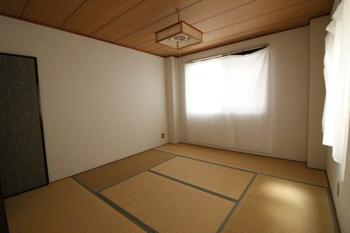 物件内観写真13　(居室)