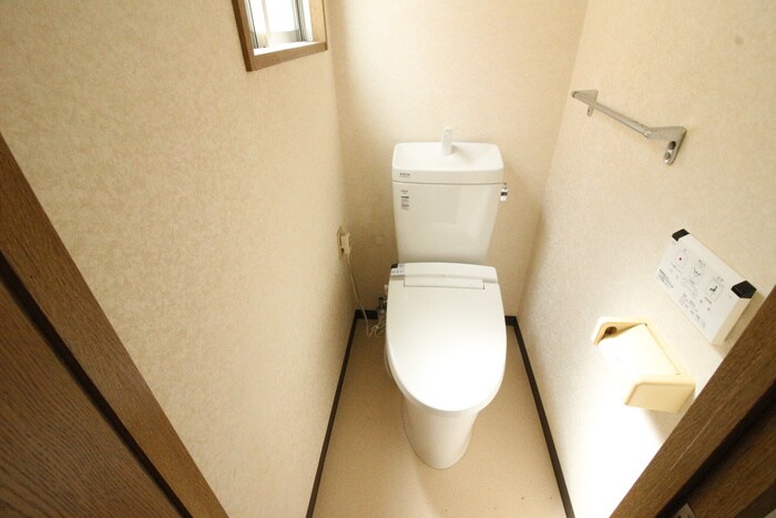 物件内観写真18　(トイレ)