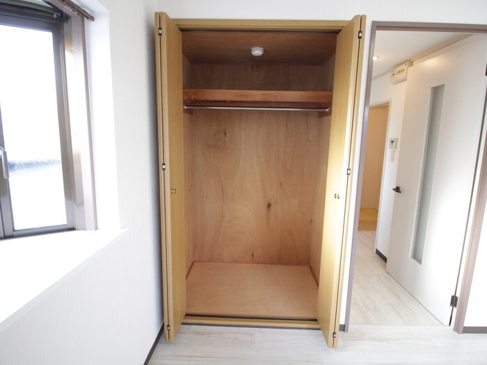 物件内観写真11　(収納)